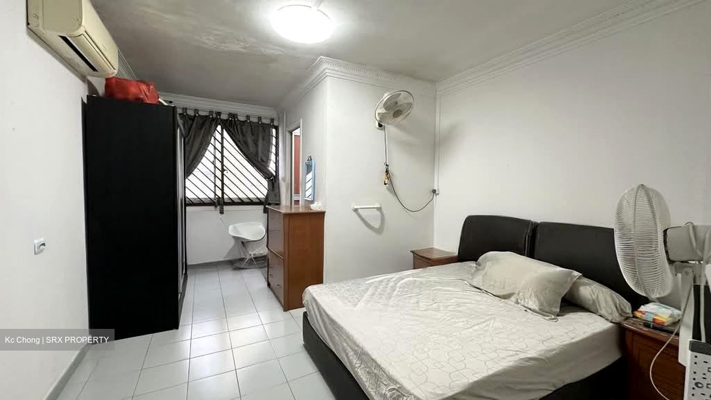Blk 815 Jurong West Street 81 (Jurong West), HDB 5 Rooms #561298851